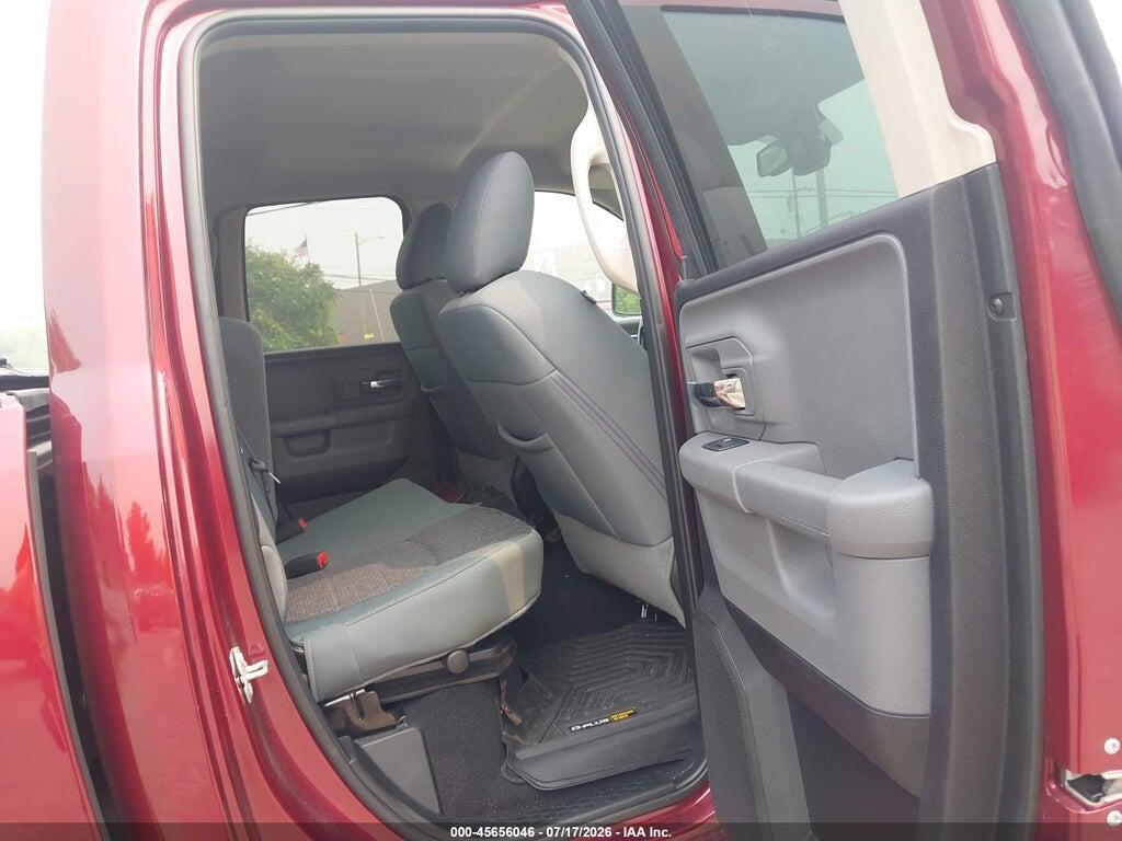 1C6RR7GG4JS311453 2018 RAM 1500 photo no. 8