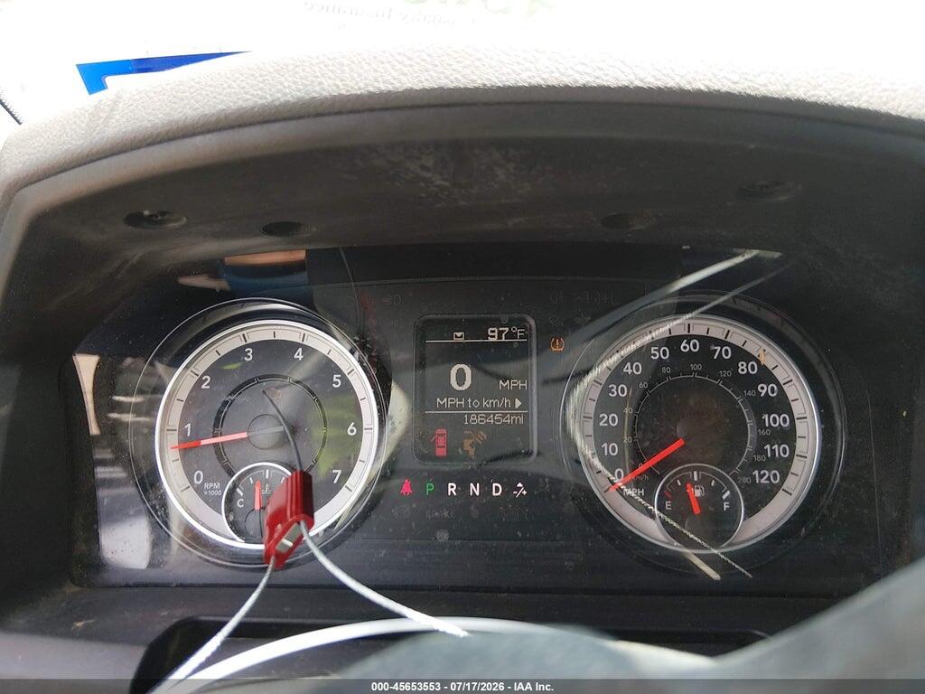 1C6RR6FG6JS299012 2018 RAM 1500 photo no. 7
