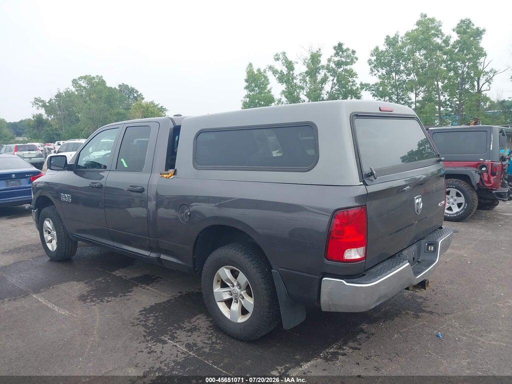 1C6RR7FG1JS133454 2018 RAM 1500 photo no. 3