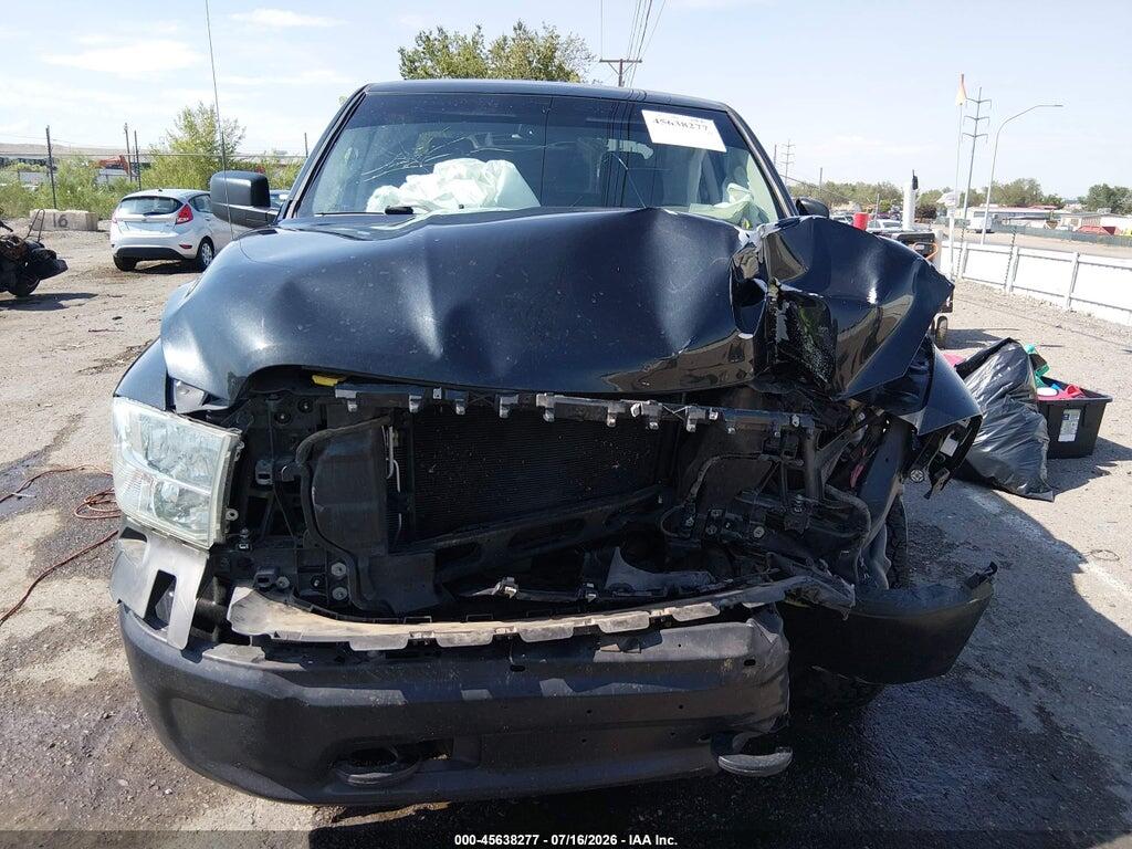 1C6RR7XT3JS236886 2018 RAM 1500 photo no. 11