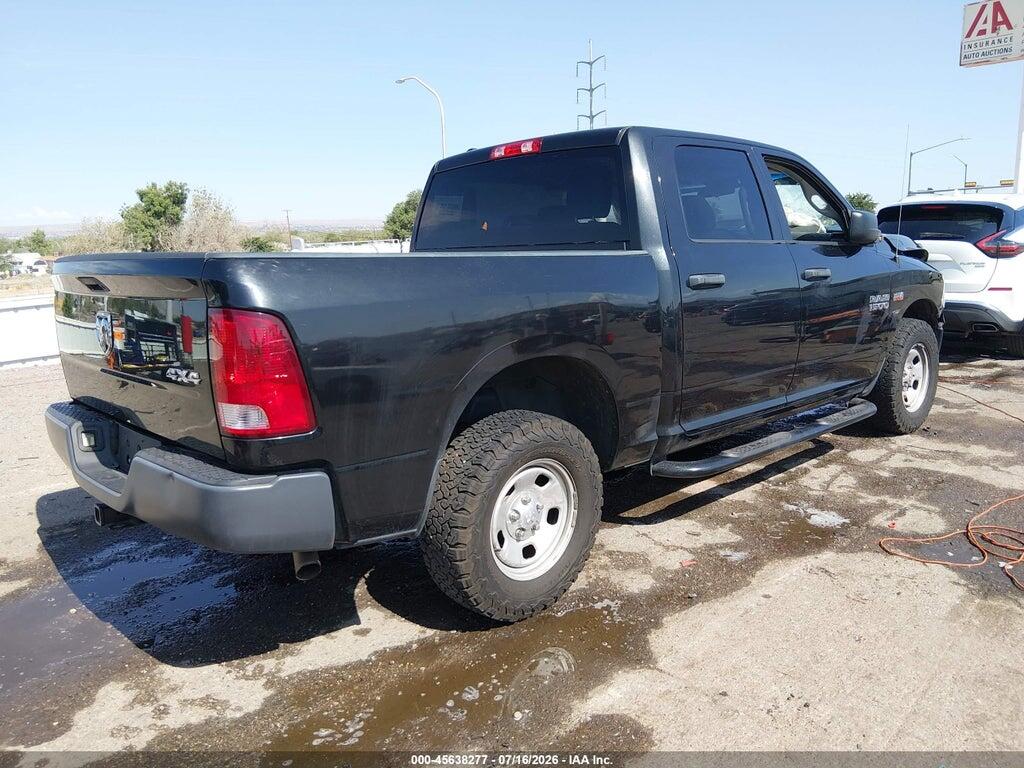 1C6RR7XT3JS236886 2018 RAM 1500 photo no. 4