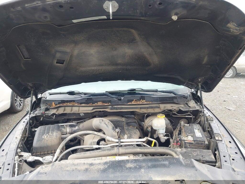 1C6RR7LT7JS206408 2018 RAM 1500 photo no. 10