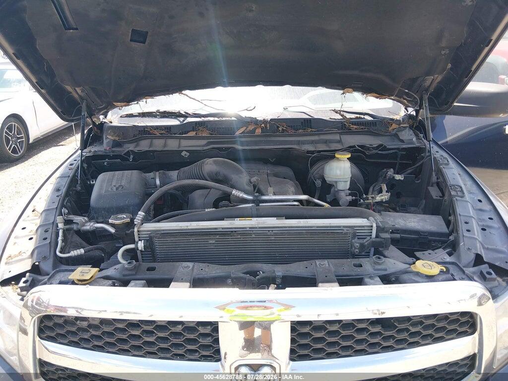 1C6RR6GT4JS105136 2018 RAM 1500 photo no. 10