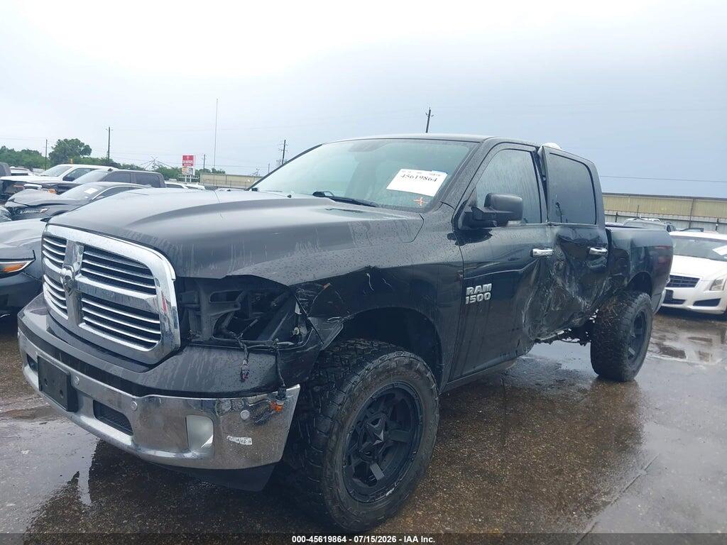 1C6RR7LG9JS268931 2018 RAM 1500 photo no. 2