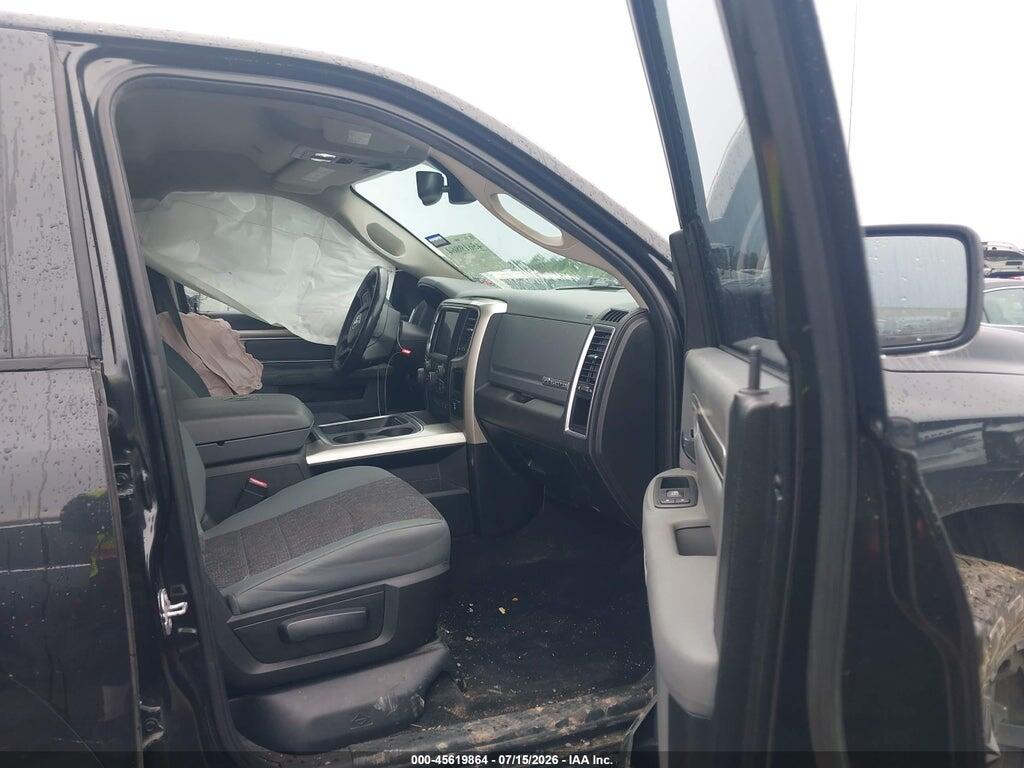 1C6RR7LG9JS268931 2018 RAM 1500 photo no. 5