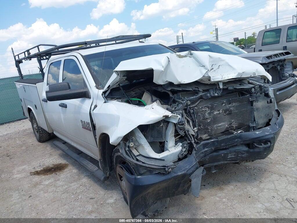 3C6UR4HL0JG300560 2018 RAM 2500 photo no. 1