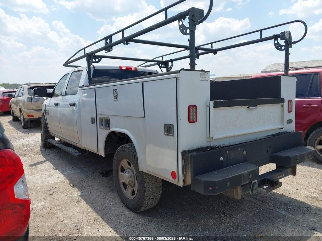 3C6UR4HL0JG300560 2018 RAM 2500 photo no. 3