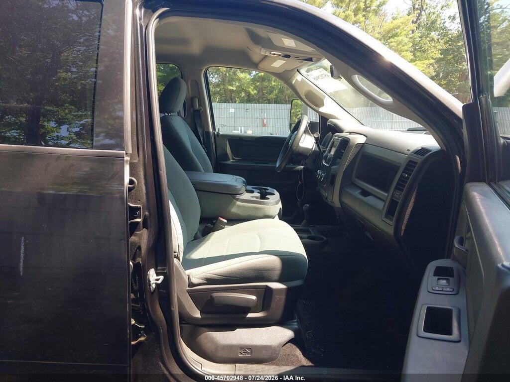 3C6UR5CL2JG358070 2018 RAM 2500 photo no. 5