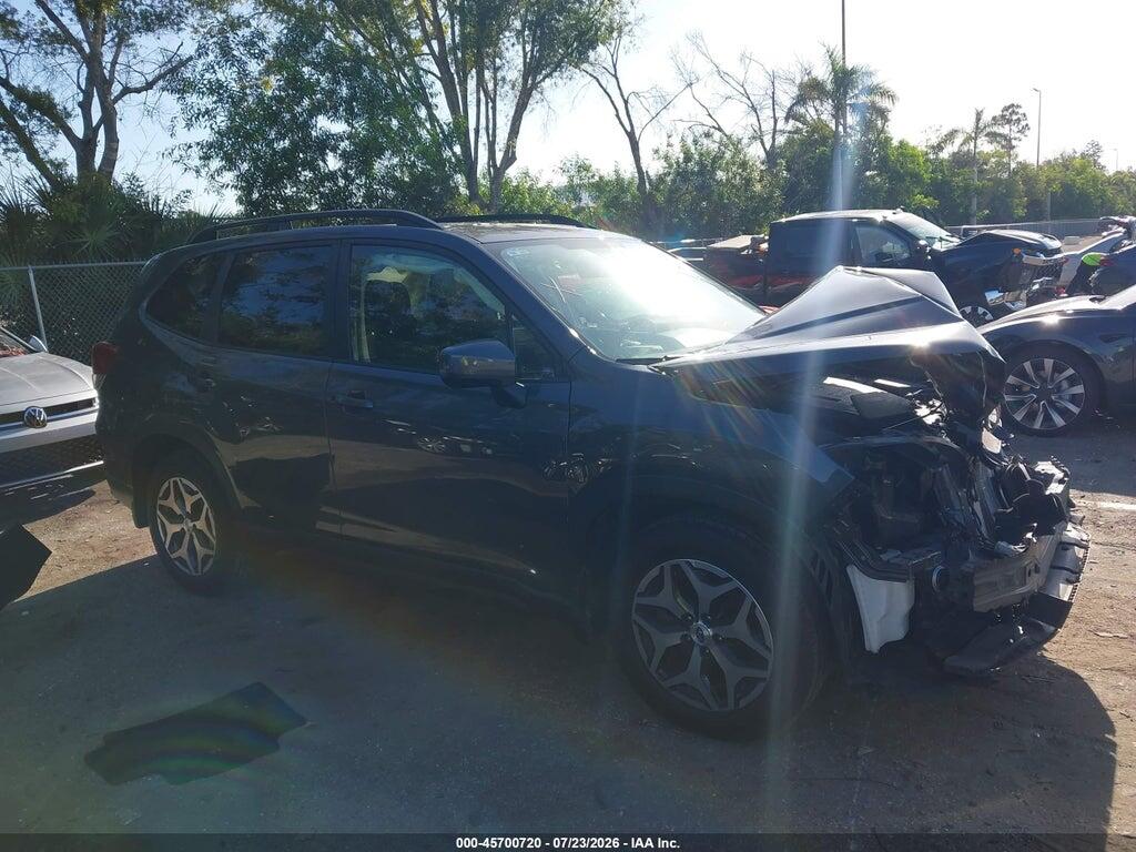 JF2SKAJC2LH585348 2020 SUBARU FORESTER photo no. 1