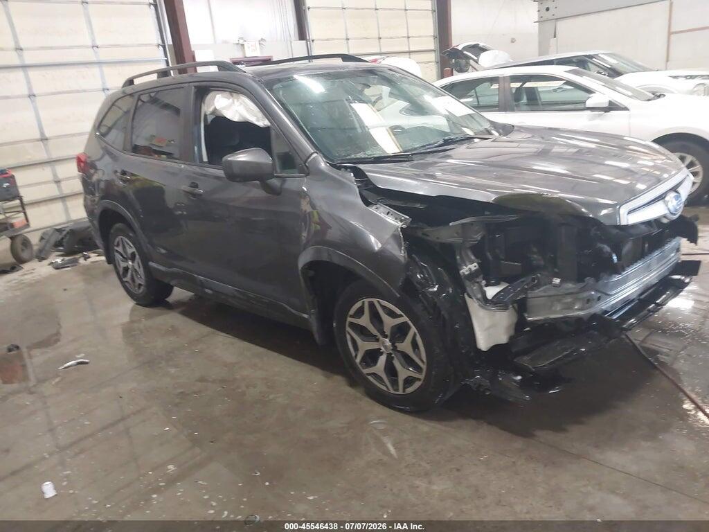 JF2SKAJC3LH485677 2020 SUBARU FORESTER photo no. 1