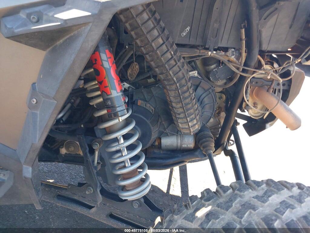 3NSVPL924KF789618 2019 POLARIS RZR photo no. 9