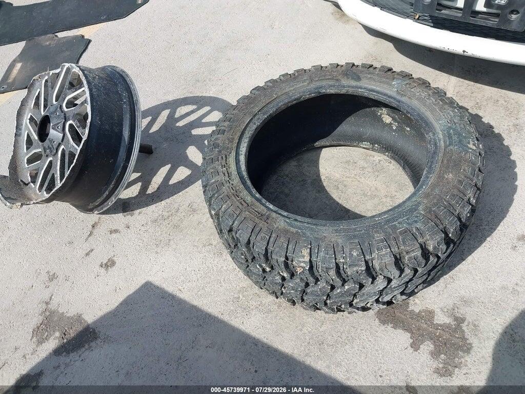 1C6SRFFT3KN654667 2019 RAM 1500 photo no. 12