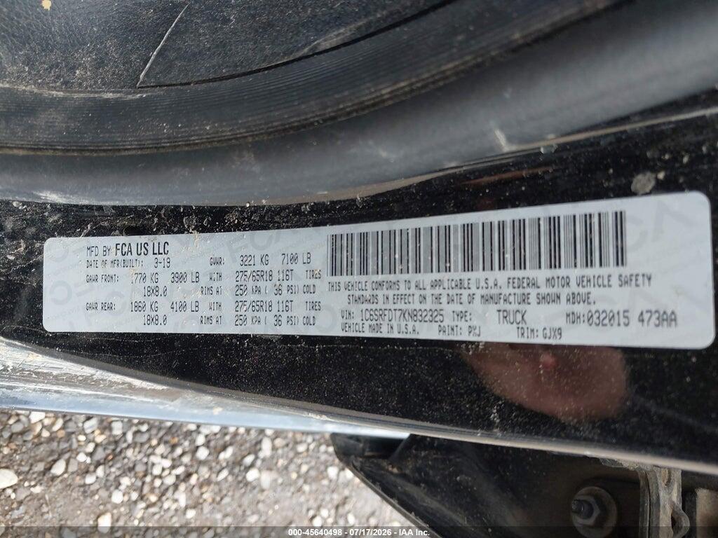 1C6SRFDT7KN832325 2019 RAM 1500 photo no. 9