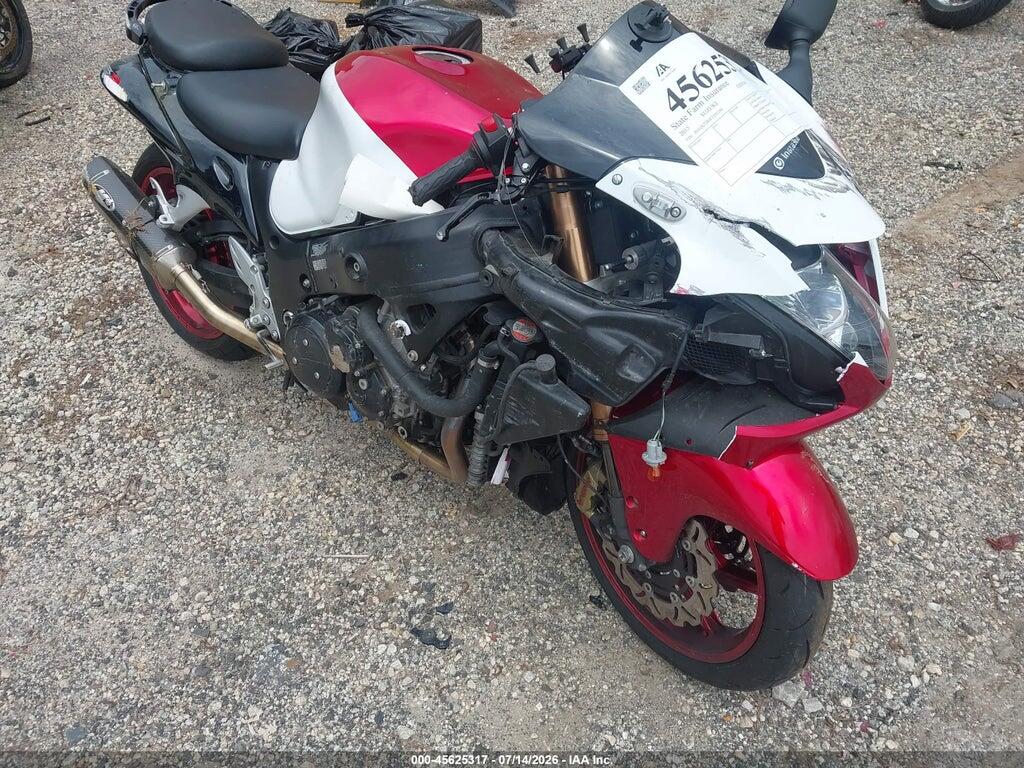 2015 SUZUKI GSX1300 JS1GX72B4F2101244