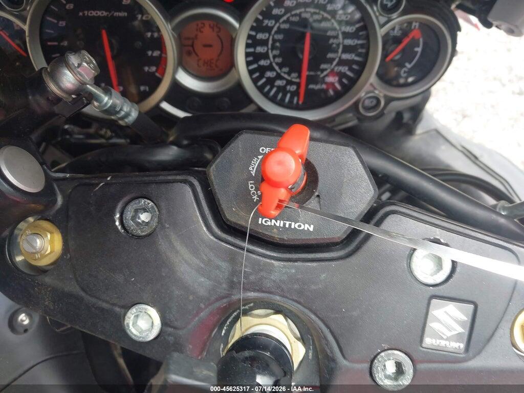 JS1GX72B4F2101244 2015 SUZUKI GSX1300 photo no. 11