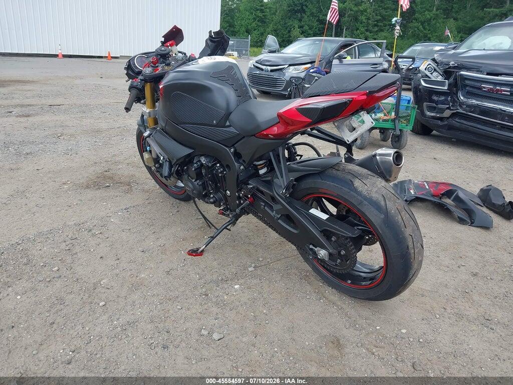JS1GR7MAXF2101571 2015 SUZUKI GSX-R750 photo no. 3