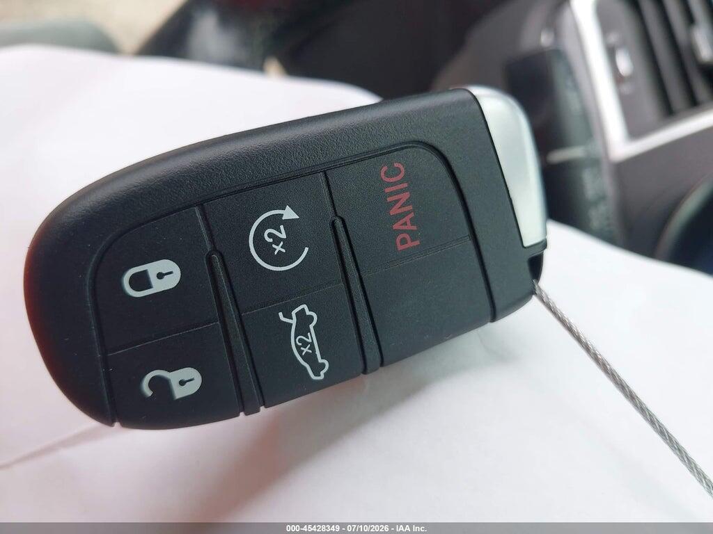 2C3CCARGXGH212795 2016 CHRYSLER 300 photo no. 11