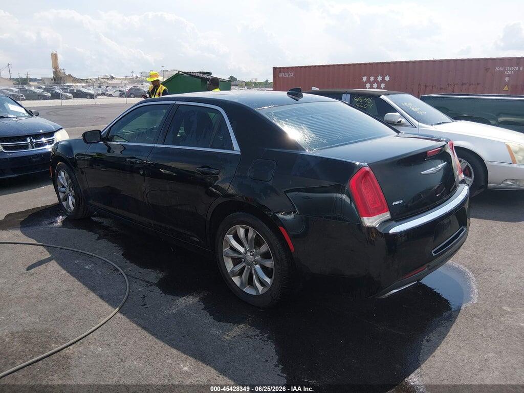 2C3CCARGXGH212795 2016 CHRYSLER 300 photo no. 3