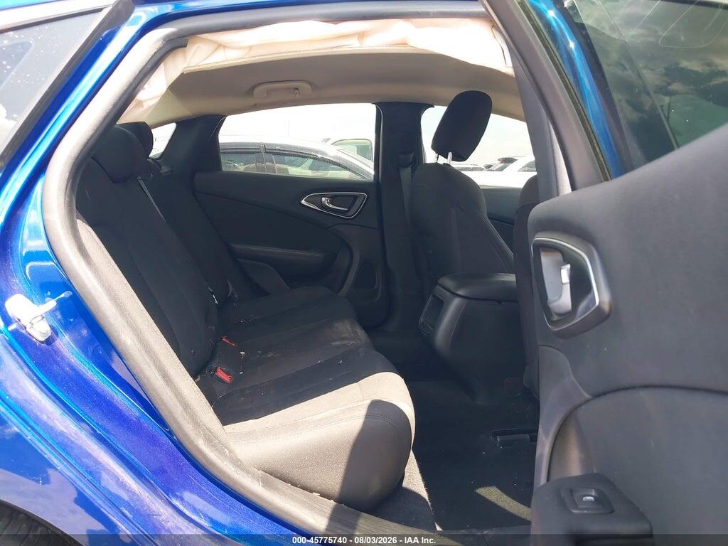 1C3CCCAB5GN157952 2016 CHRYSLER 200 photo no. 8