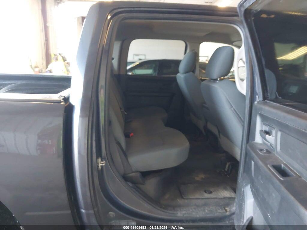 1C6RR7KG6KS638171 2019 RAM 1500 CLASSIC photo no. 8