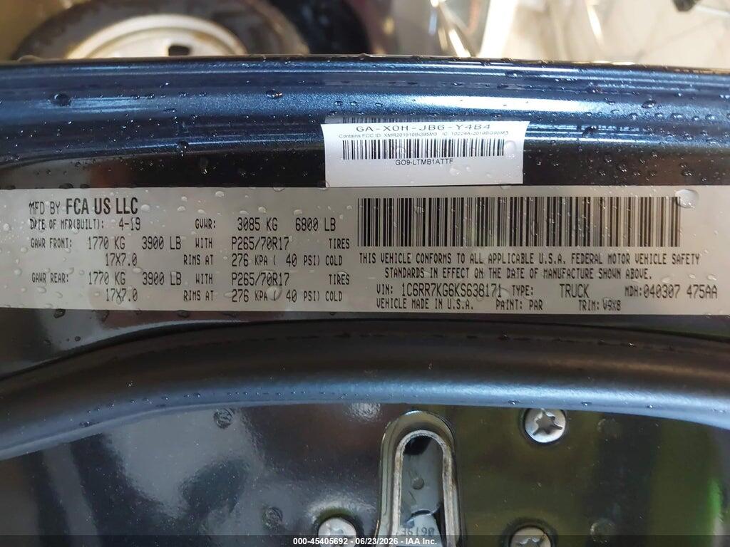 1C6RR7KG6KS638171 2019 RAM 1500 CLASSIC photo no. 9