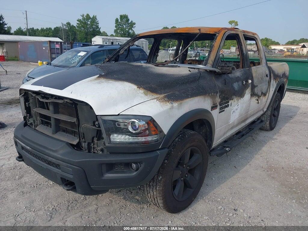 1C6RR7LT2KS696693 2019 RAM 1500 CLASSIC photo no. 2