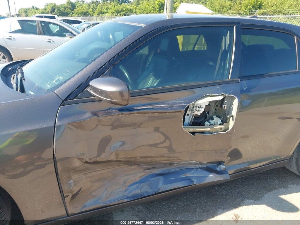 2C3CCABG9GH311019 2016 CHRYSLER 300 photo no. 6