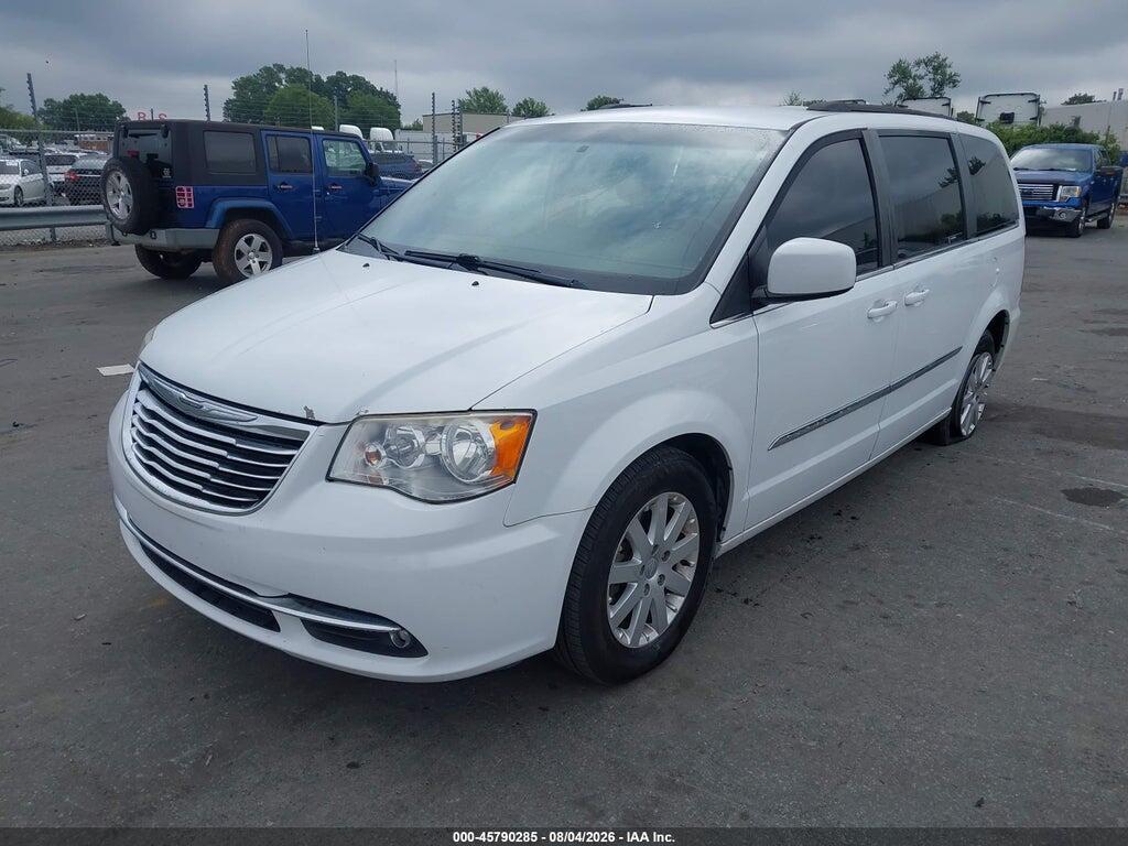 2C4RC1BG9GR296716 2016 CHRYSLER TOWN & COUNTRY photo no. 2