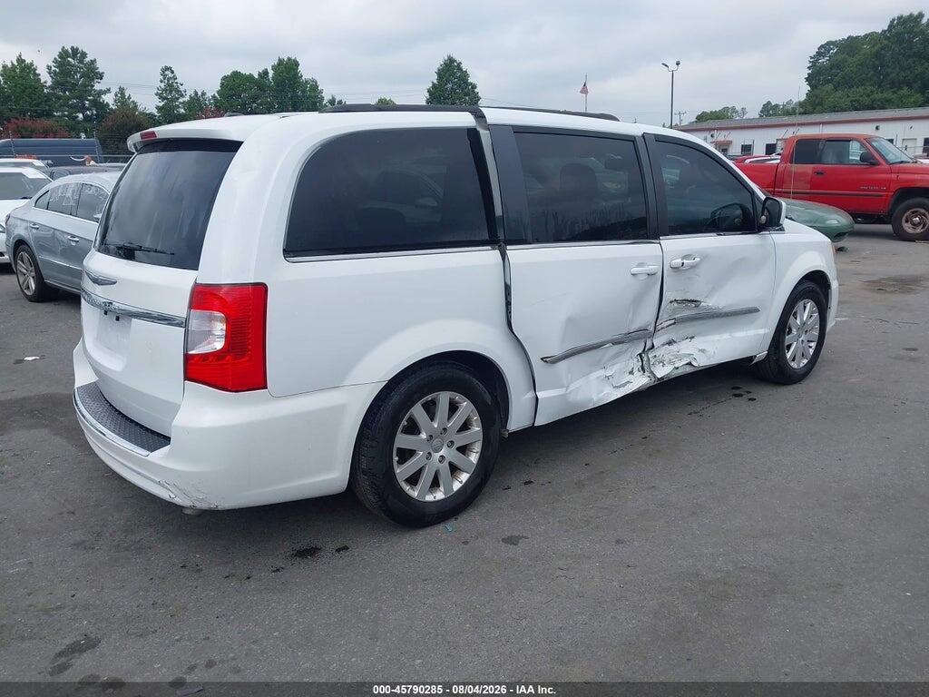 2C4RC1BG9GR296716 2016 CHRYSLER TOWN & COUNTRY photo no. 4