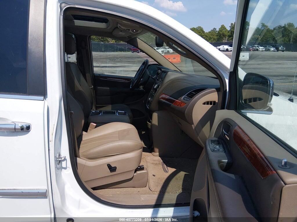 2C4RC1CG7GR188609 2016 CHRYSLER TOWN & COUNTRY photo no. 5
