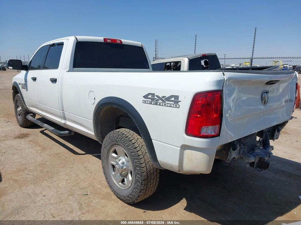 3C6UR5HJ0JG125439 2018 RAM 2500 photo no. 3