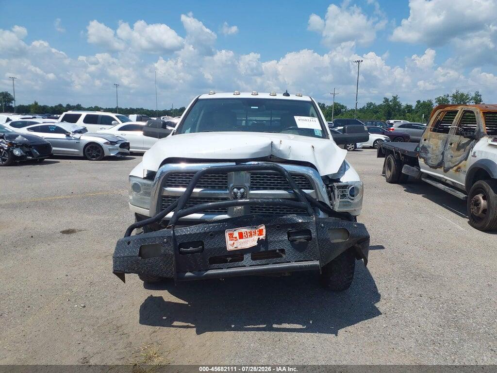 3C63RRJL2JG324703 2018 RAM 3500 photo no. 12