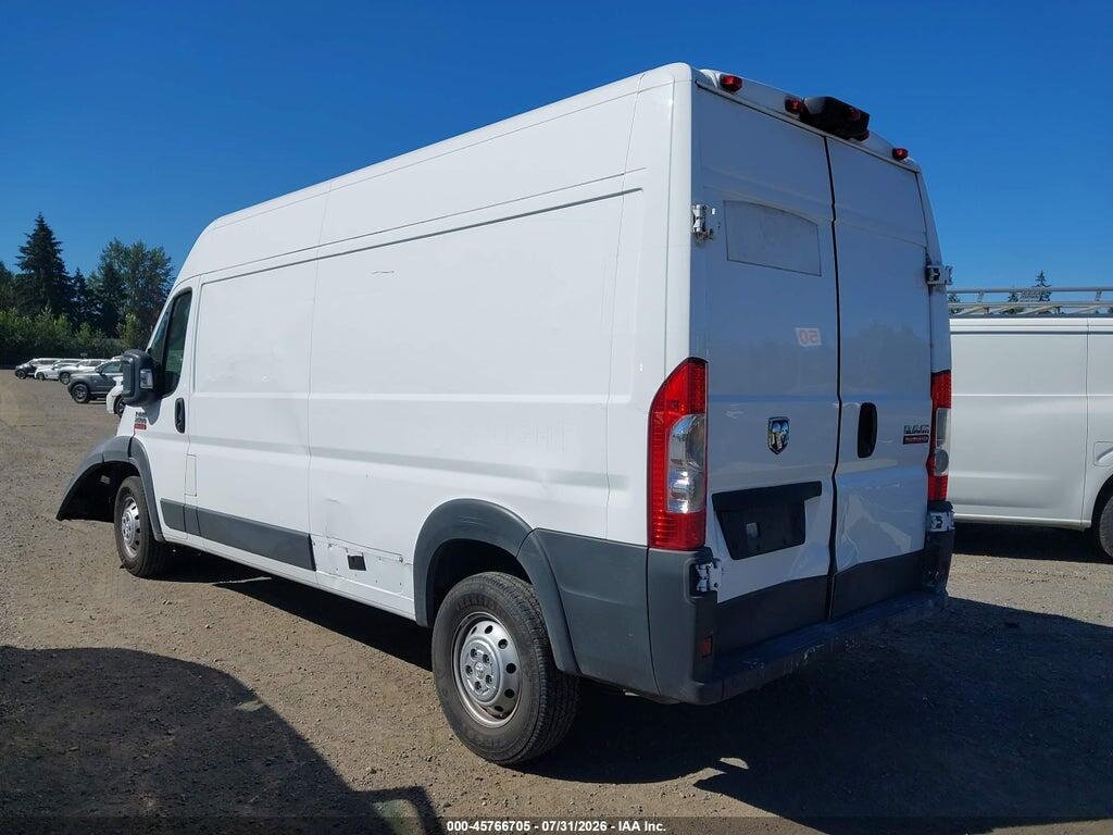3C6TRVDG2JE157150 2018 RAM PROMASTER 2500 photo no. 3