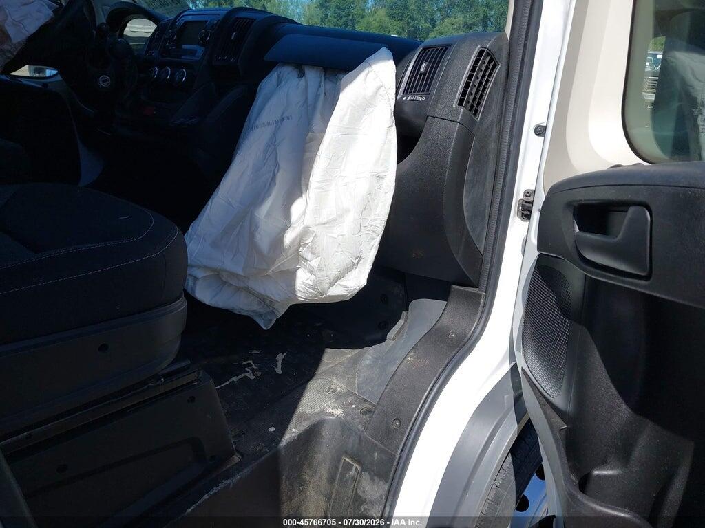 3C6TRVDG2JE157150 2018 RAM PROMASTER 2500 photo no. 5