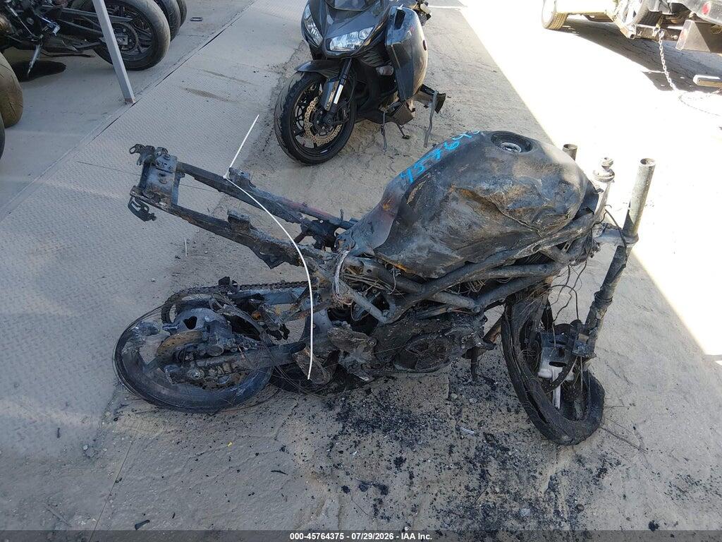 JS1VP55B7L7100384 2020 SUZUKI SV650 photo no. 10