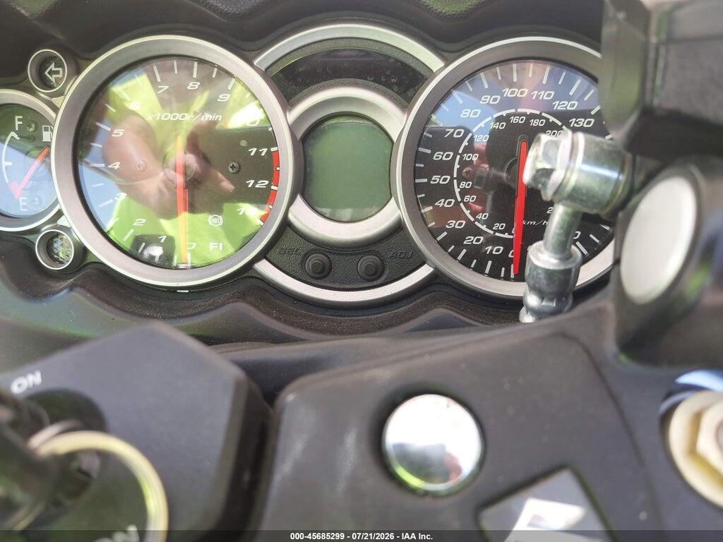 JS1GX72B3L7100617 2020 SUZUKI GSX1300 photo no. 7