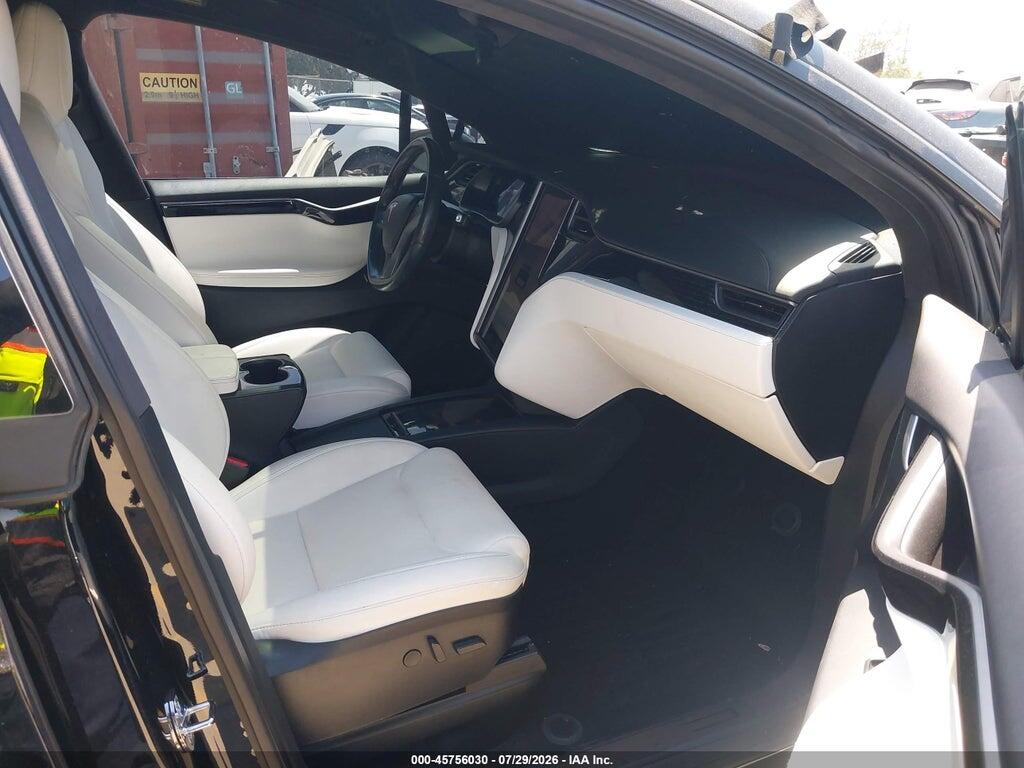 5YJXCBE21LF305945 2020 TESLA MODEL X photo no. 5