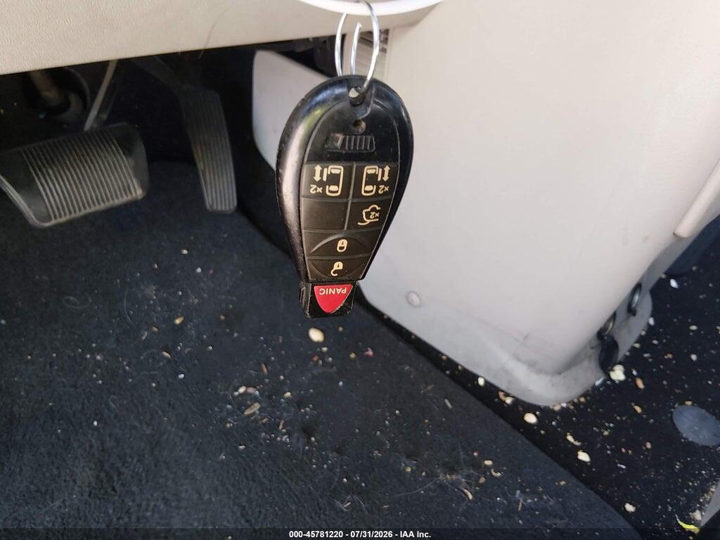 2C4RC1BG0ER408249 2014 CHRYSLER TOWN & COUNTRY photo no. 11