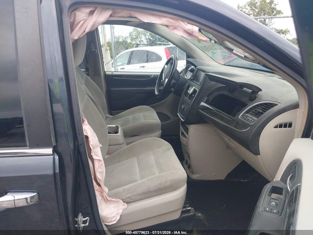 2C4RC1BG2ER408687 2014 CHRYSLER TOWN & COUNTRY photo no. 5