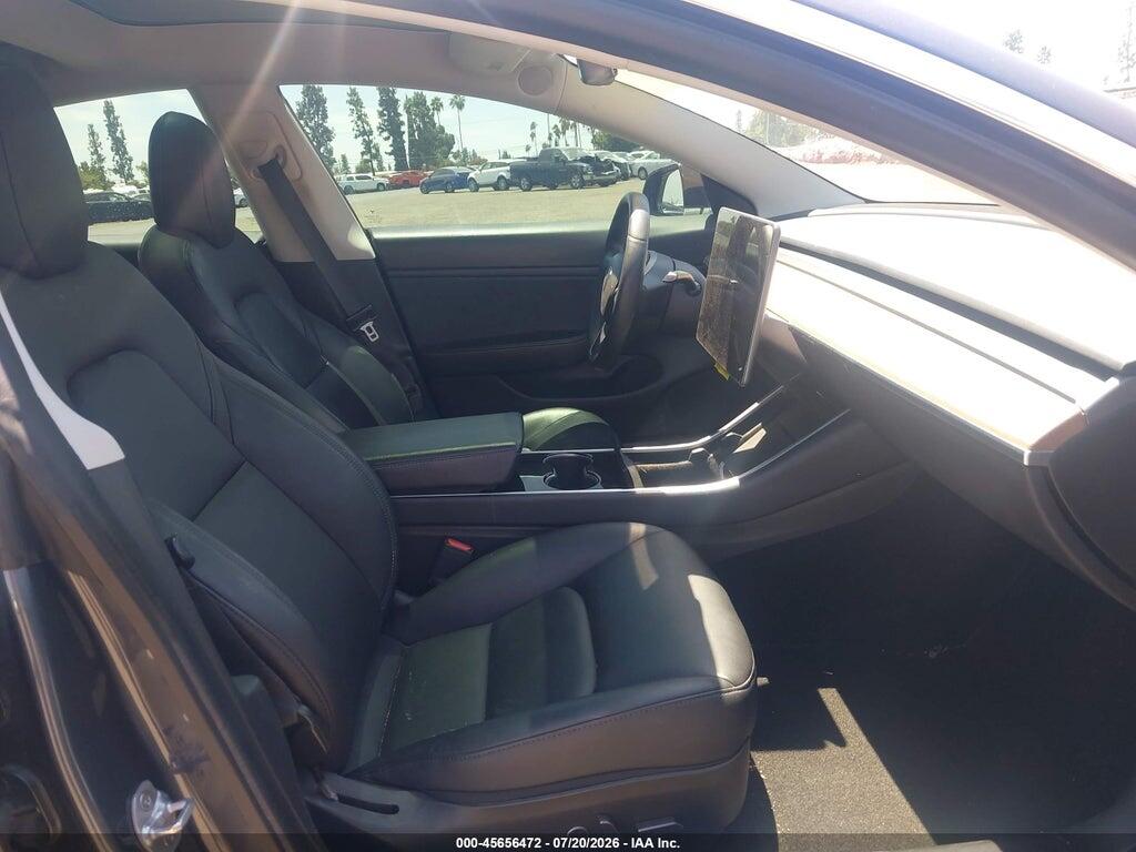 5YJ3E1EB7LF710677 2020 TESLA MODEL 3 photo no. 5