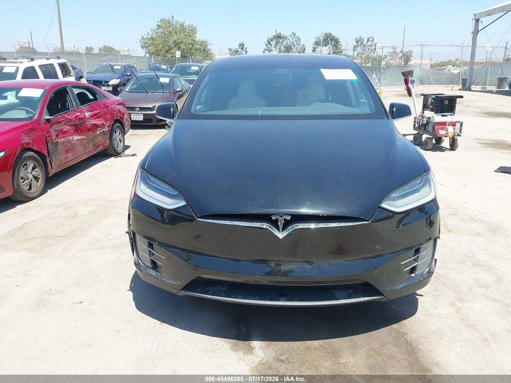 5YJXCBE26LF217991 2020 TESLA MODEL X photo no. 12