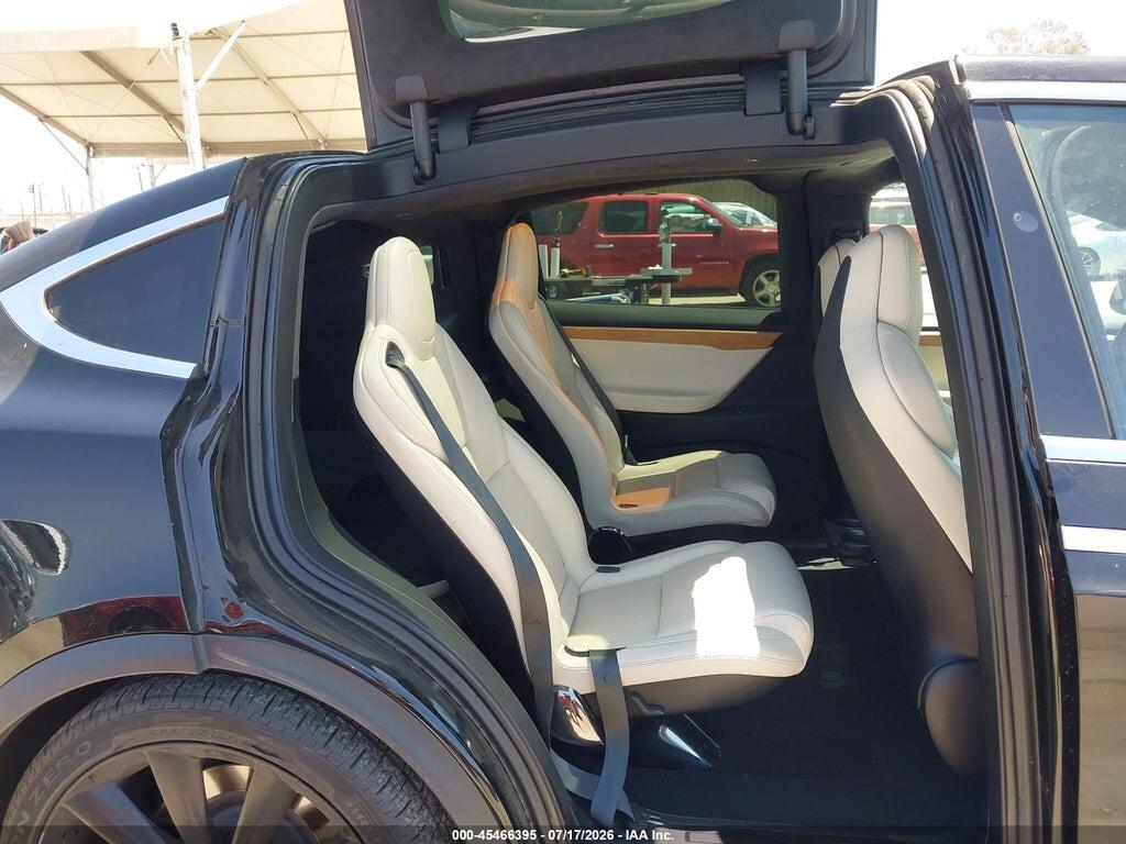 5YJXCBE26LF217991 2020 TESLA MODEL X photo no. 8