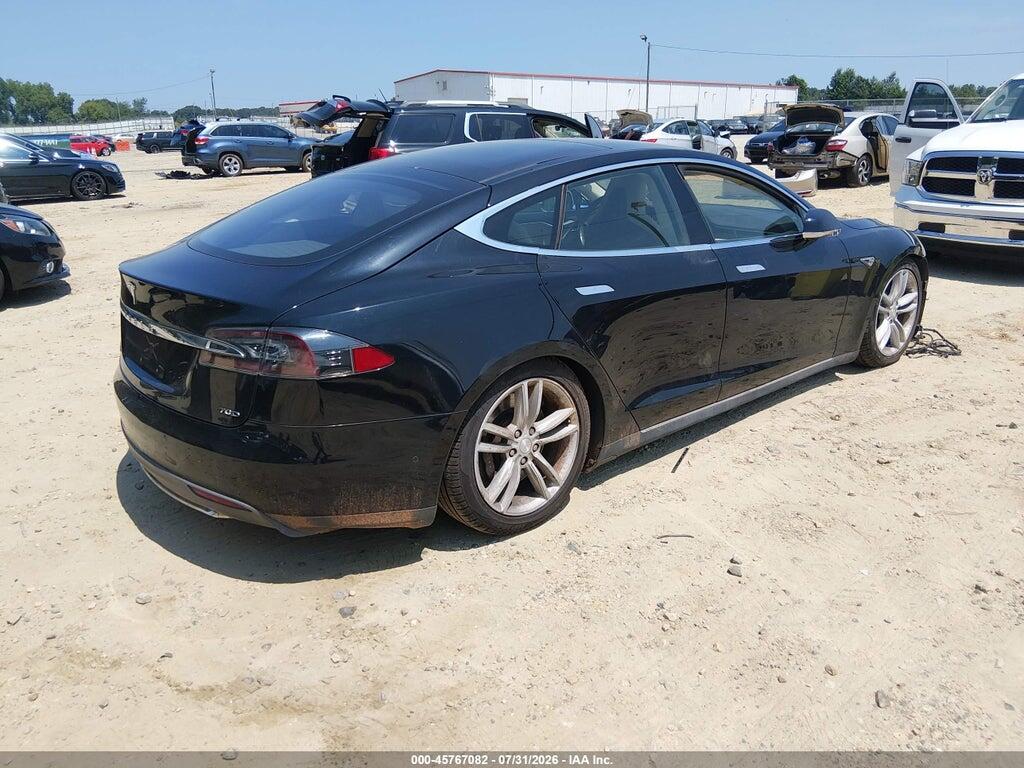 5YJSA1S26FF083132 2015 TESLA MODEL S photo no. 4