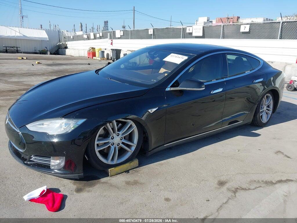 5YJSA1H11FFP79122 2015 TESLA MODEL S photo no. 2