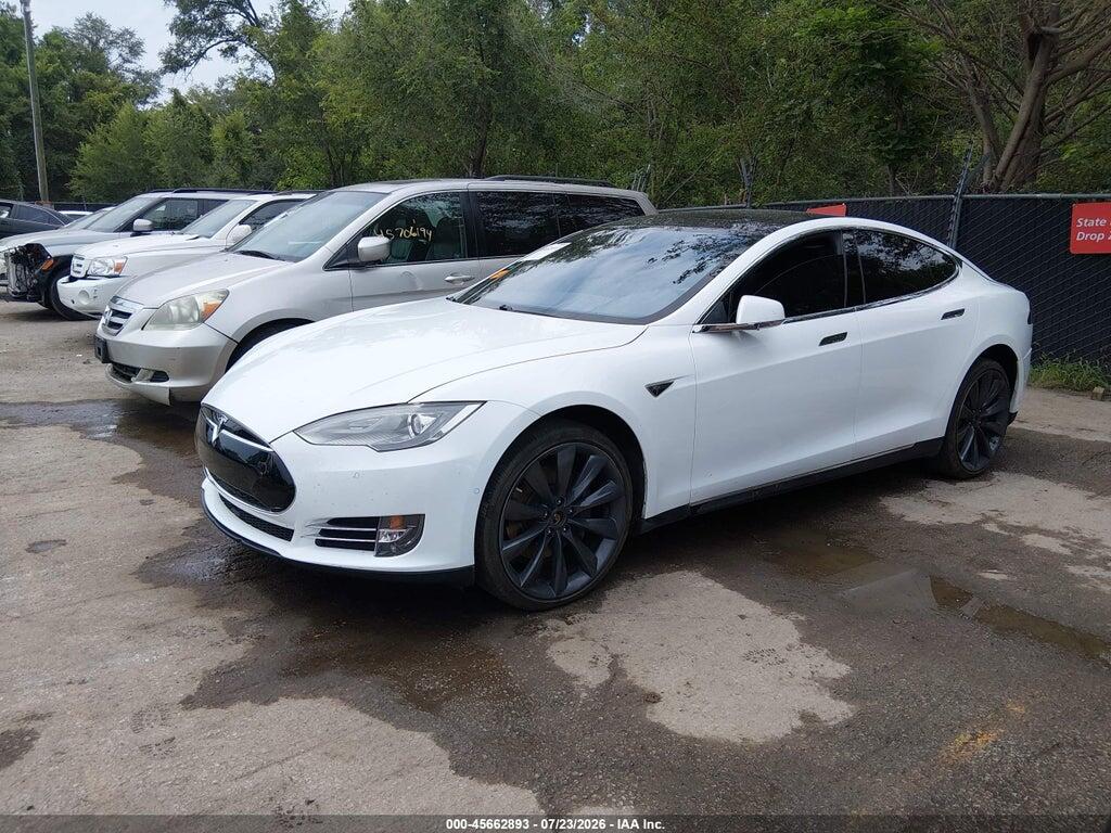 5YJSA1E21FF112046 2015 TESLA MODEL S photo no. 2
