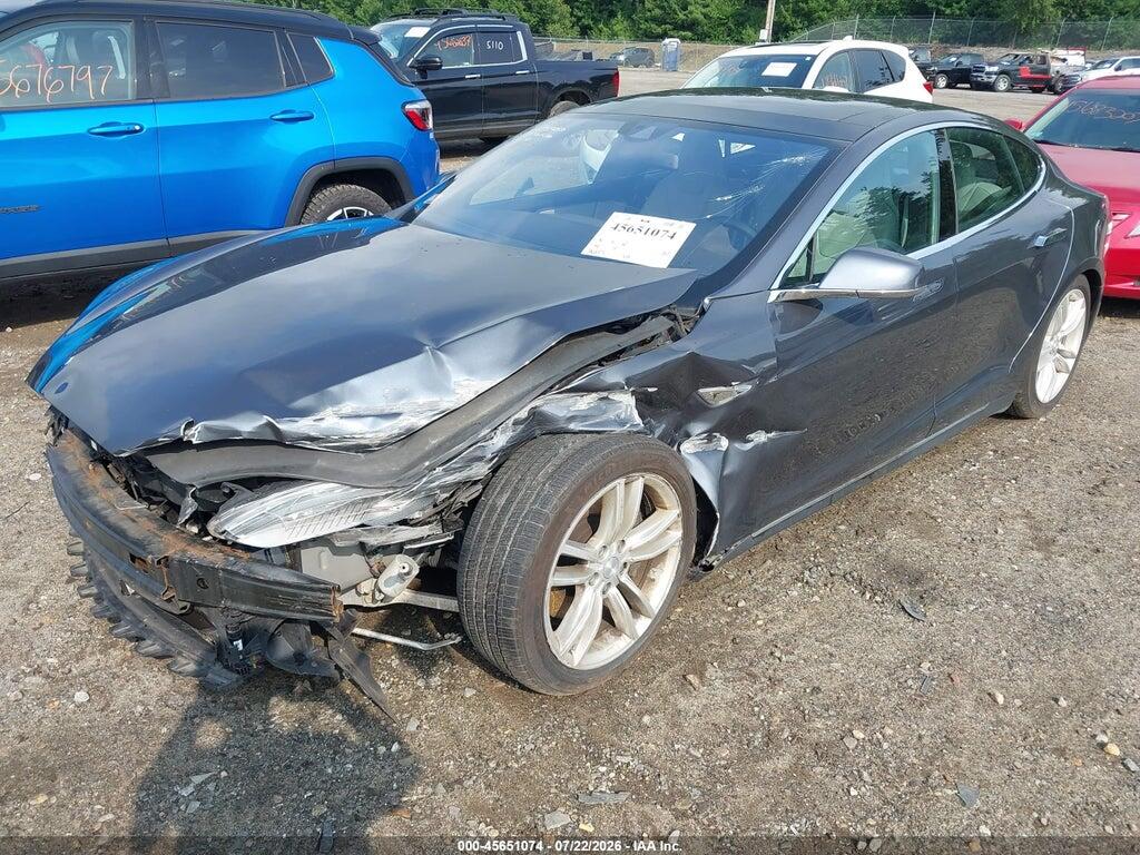 5YJSA1E21FF118557 2015 TESLA MODEL S photo no. 2