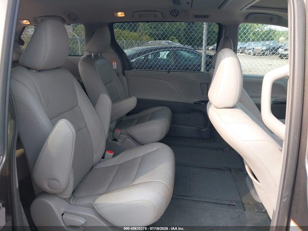 5TDDK3DC7FS100782 2015 TOYOTA SIENNA photo no. 8