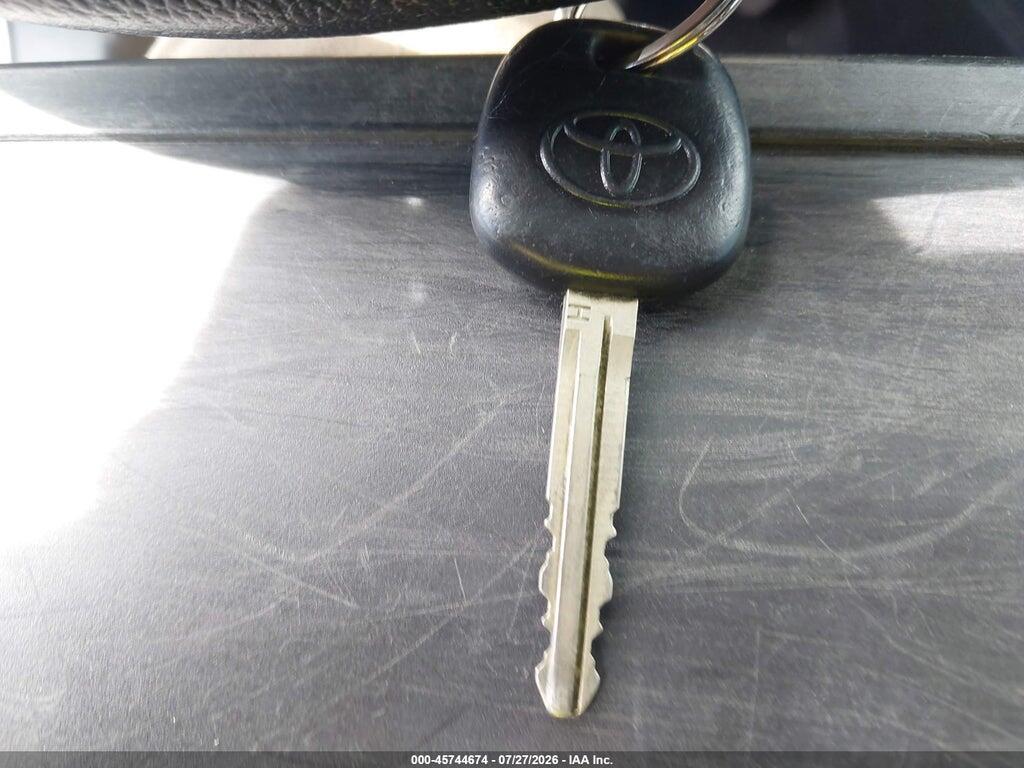 5YFBURHE7FP263151 2015 TOYOTA COROLLA photo no. 11