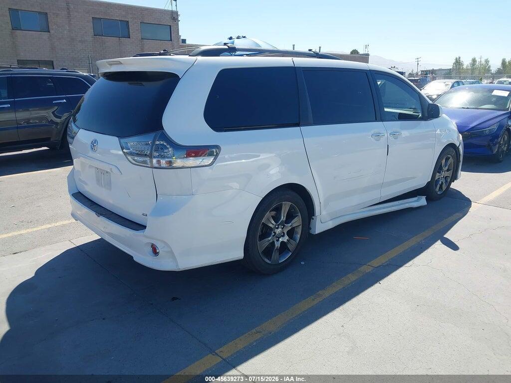 5TDXK3DC4FS676522 2015 TOYOTA SIENNA photo no. 4