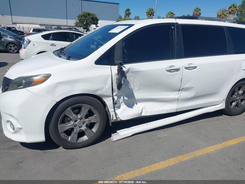 5TDXK3DC4FS676522 2015 TOYOTA SIENNA photo no. 6